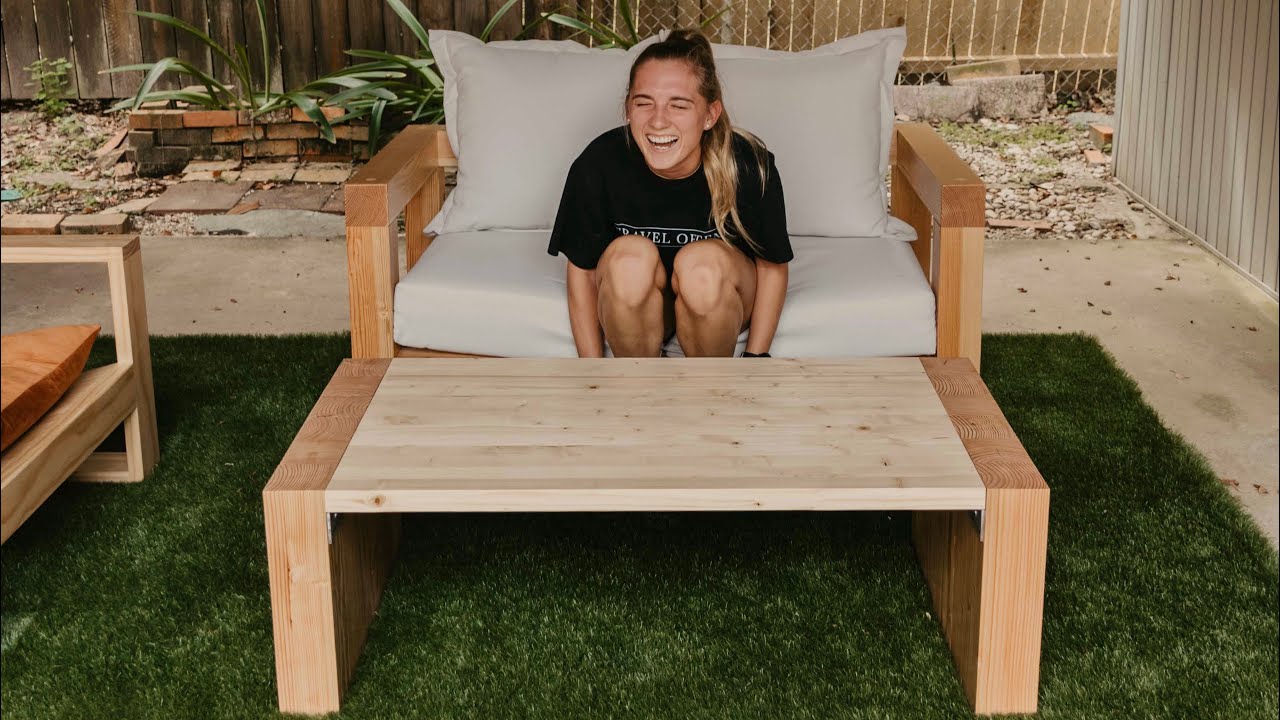 DIY Outdoor Coffee Table | Woodbrew