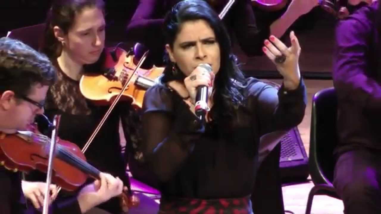 CORDAS DE ESPINHO - Orquestra da Ulbra e Shana Muller