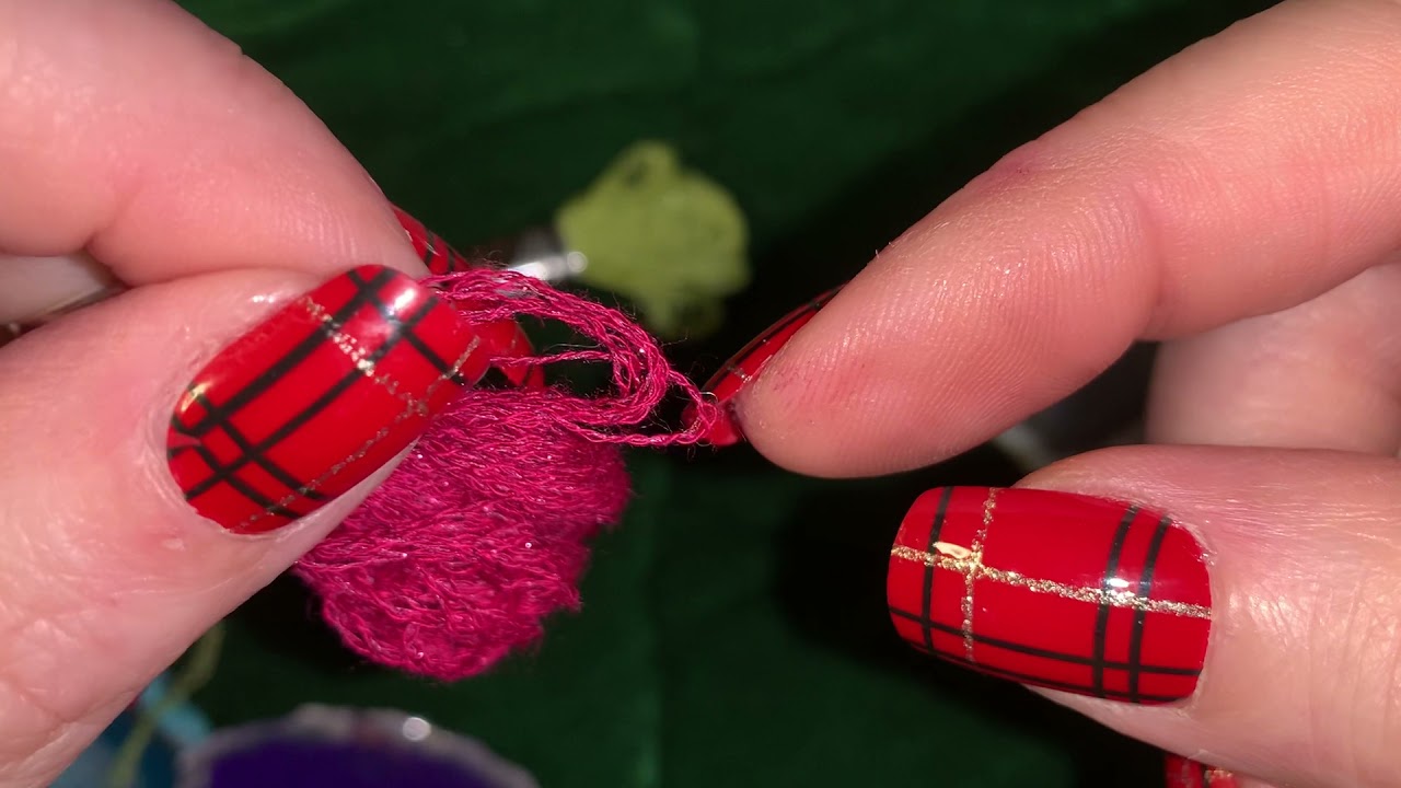 FlossTube extra - let’s take an up close look at some different flosses and fibers