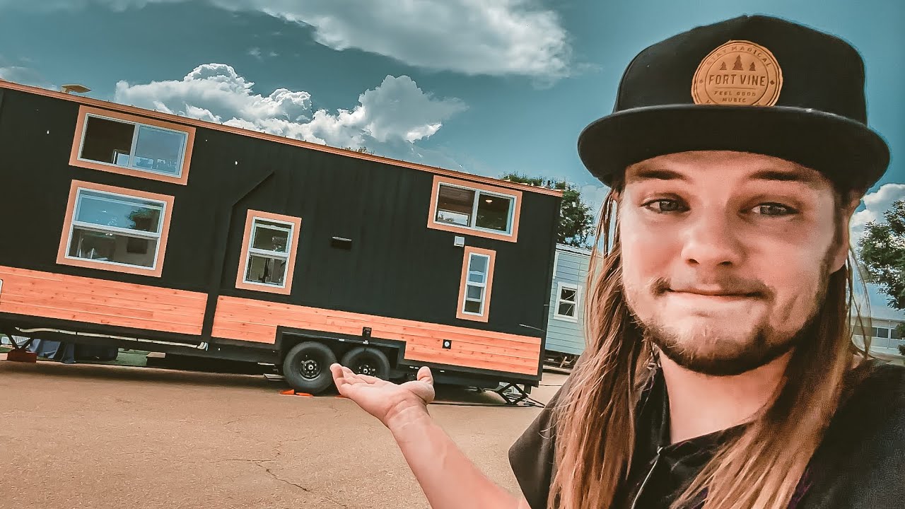 TINY HOUSE TIME??