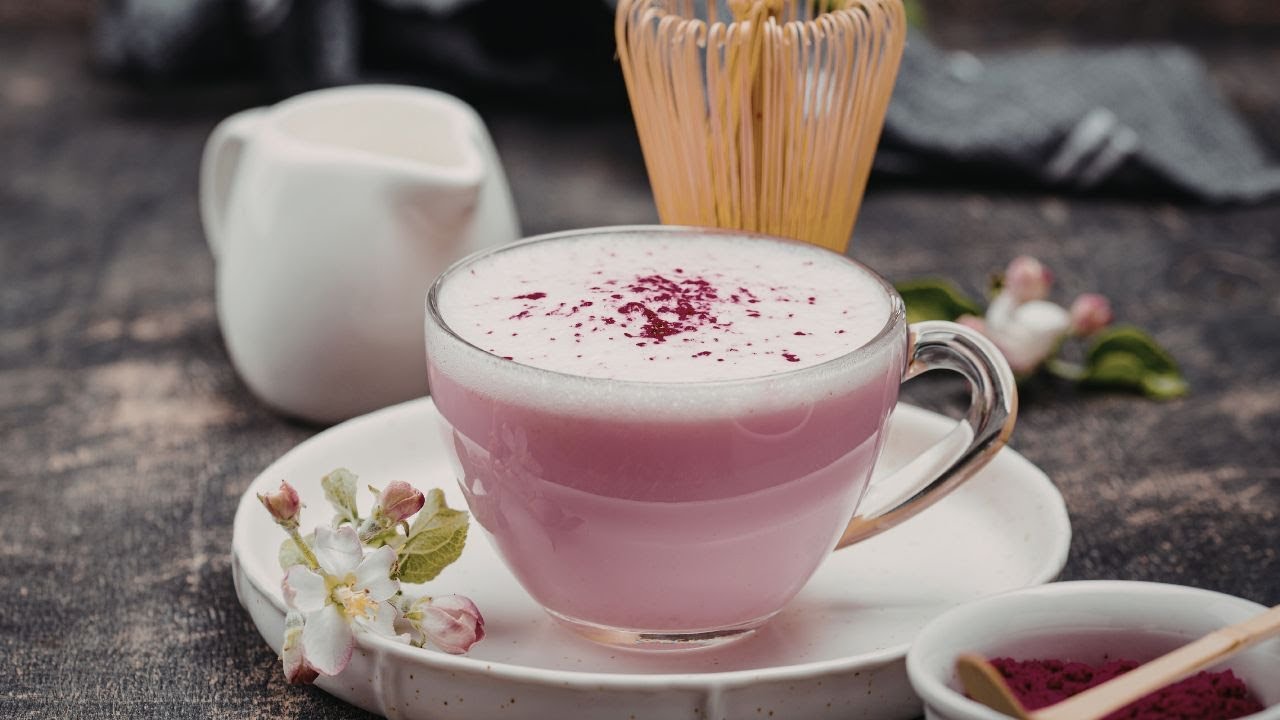 Let's make a Love Your Heart Latte with Leigh from Simcoe Natural Foods.