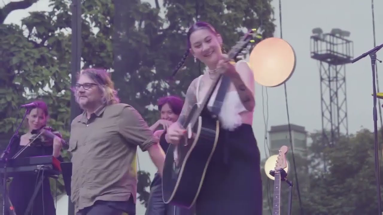 Japanese Breakfast & Jeff Tweedy - 