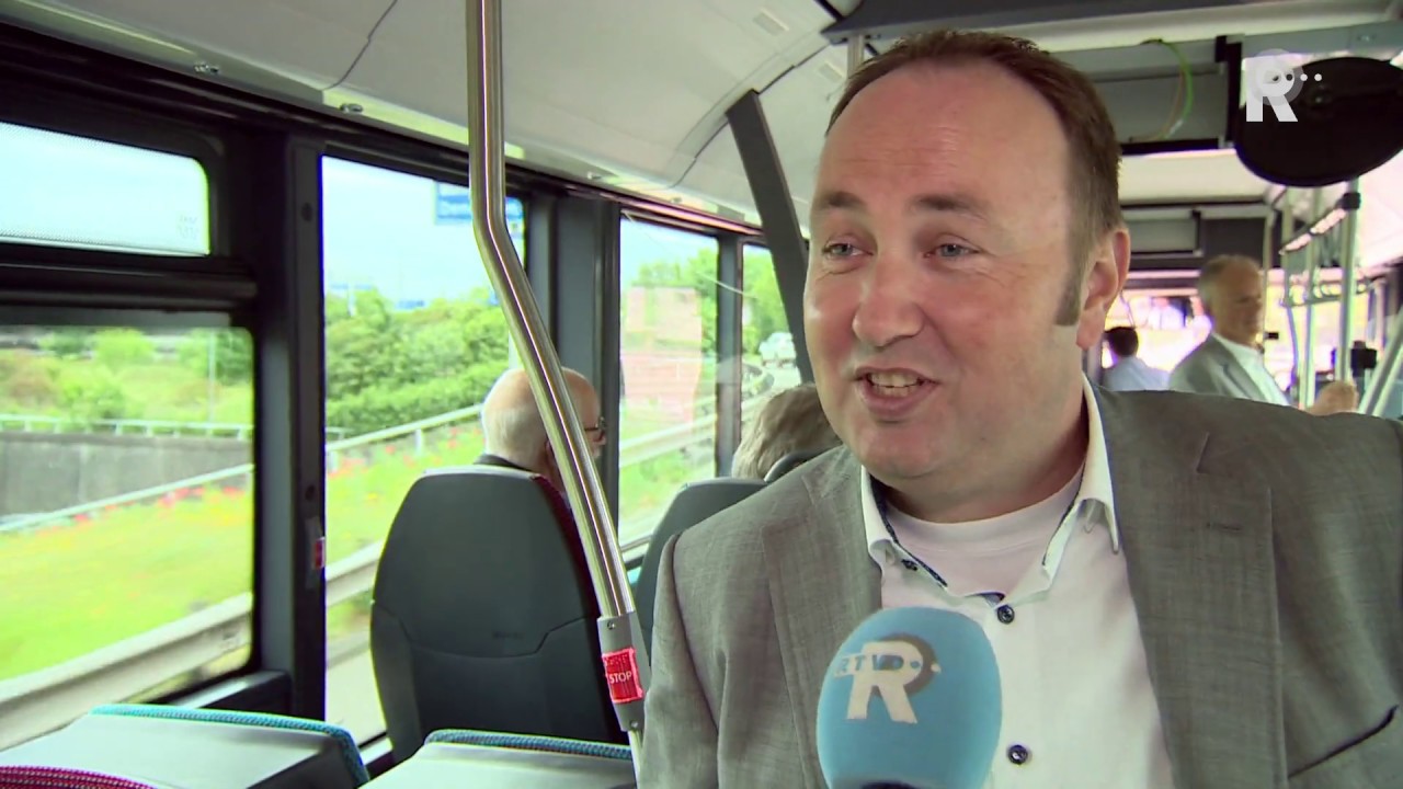 Proefrit met één van de 55 nieuwe elektrische RET-bussen