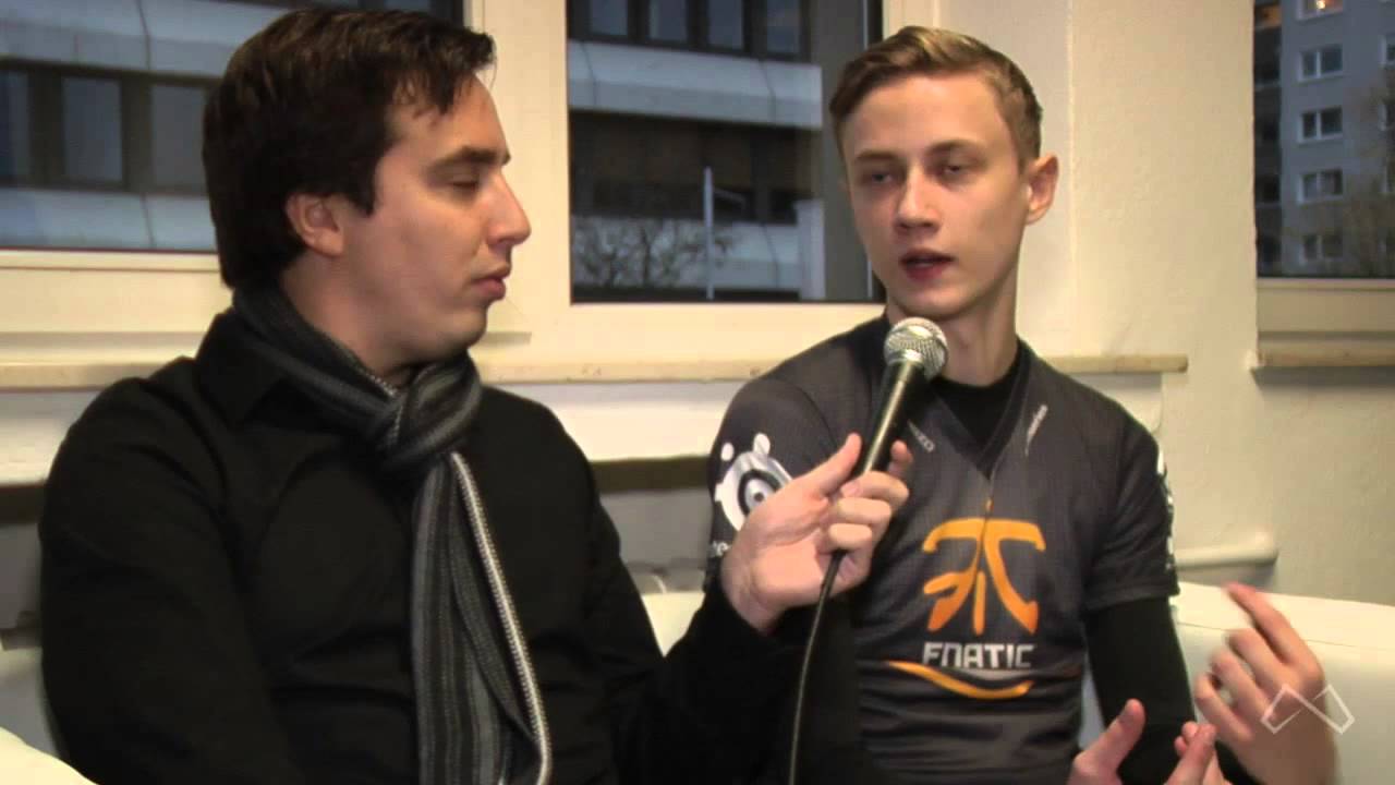 Rekkles talks Fnatic's game against CLG and his thoughts on Doublelift