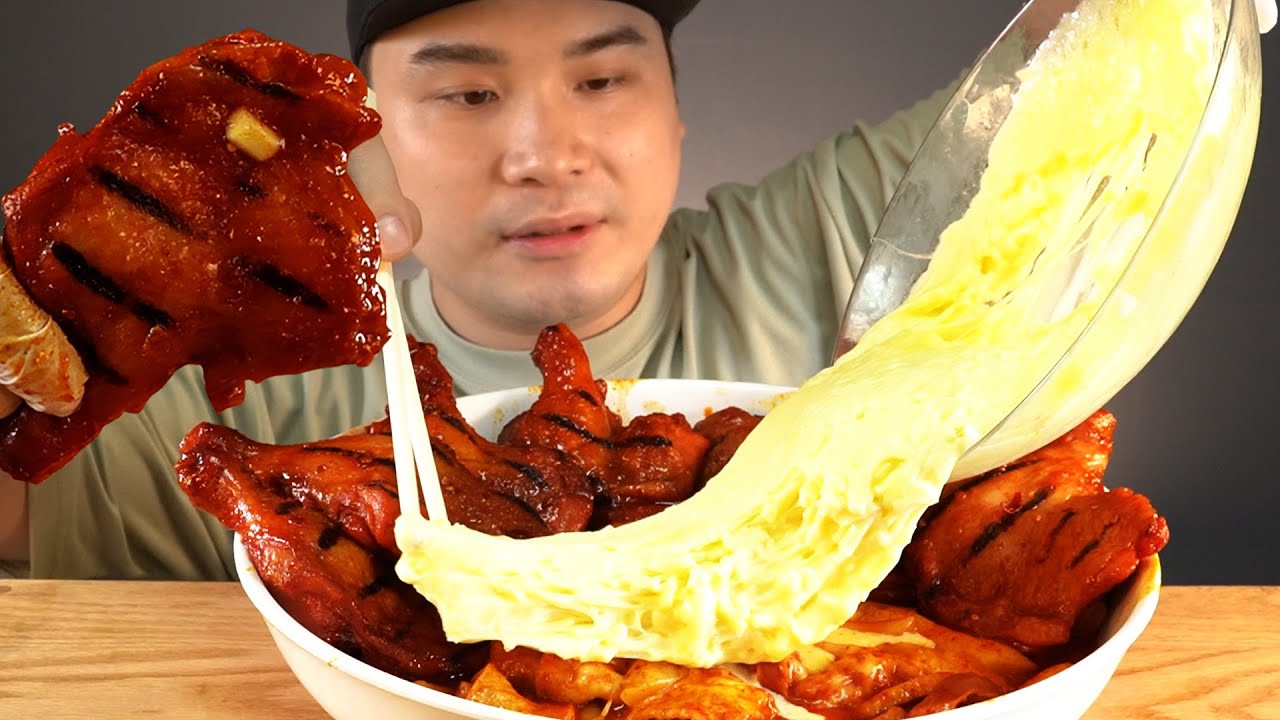 치즈엽기떡볶이와 로스핀 먹방~!! 리얼사운드  ASMR social eating Mukbang(Eating Show)