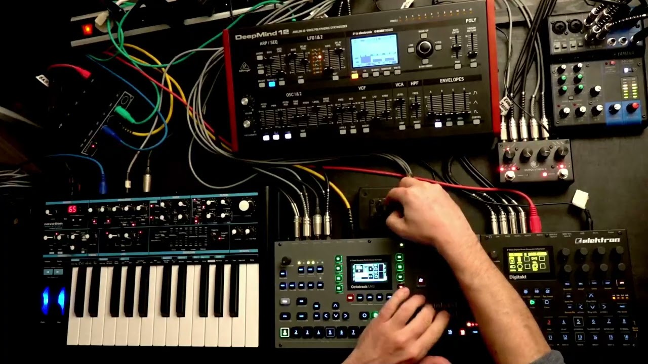Skimloop - Gridfin Revolve parts 5-8 [EDM 125bpm Live Set]