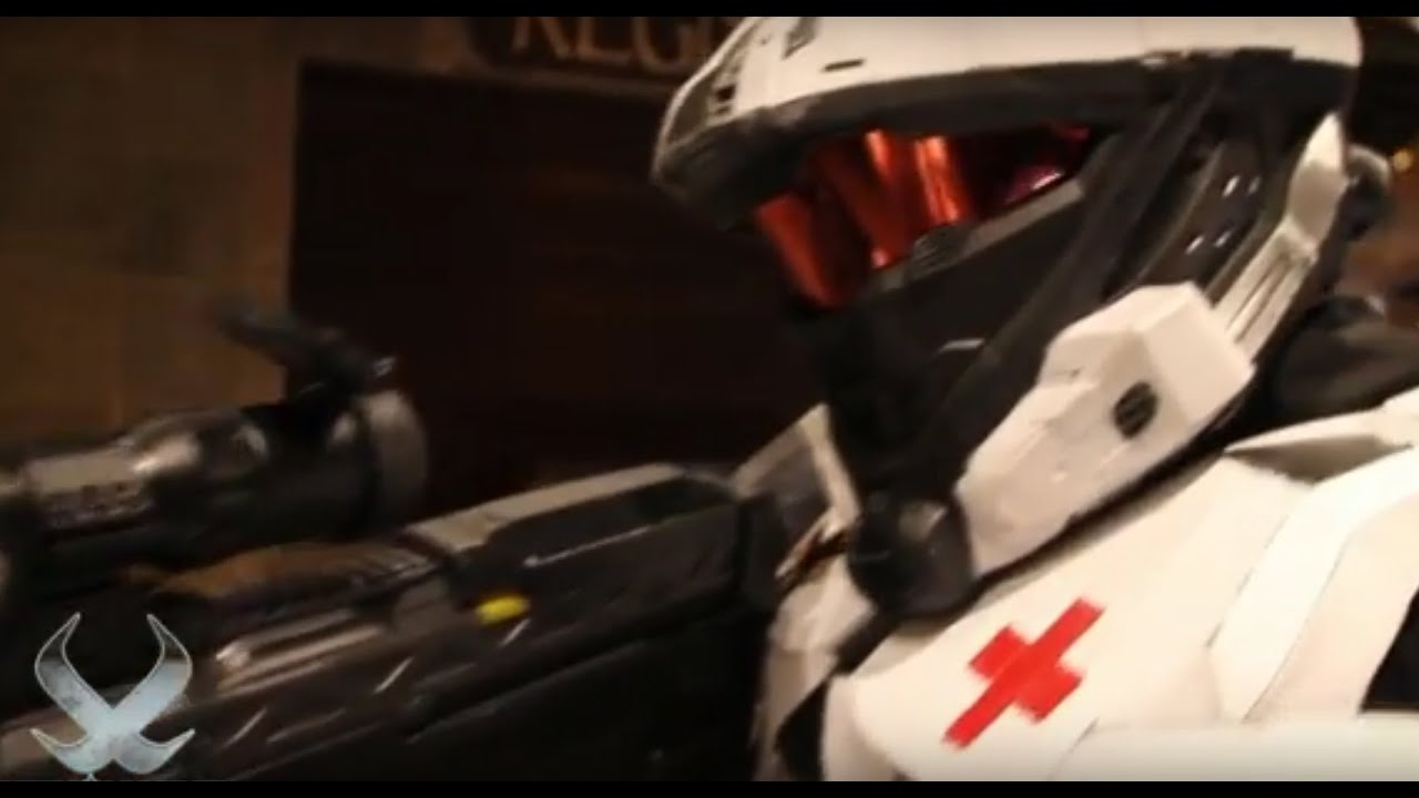 HALO Spartan Medic Cosplay!