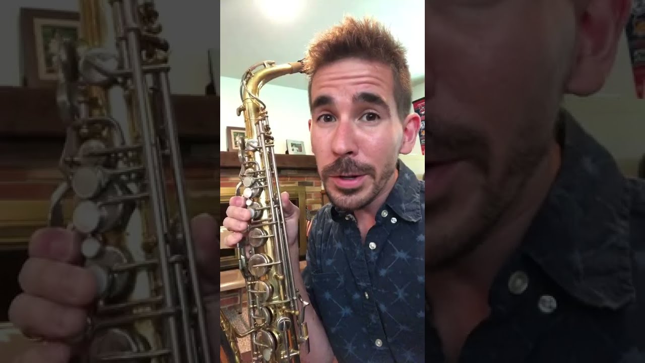 Как ПРАВИЛЬНО очистить залипшие клавиши саксофона 🎷#шорты #музыка