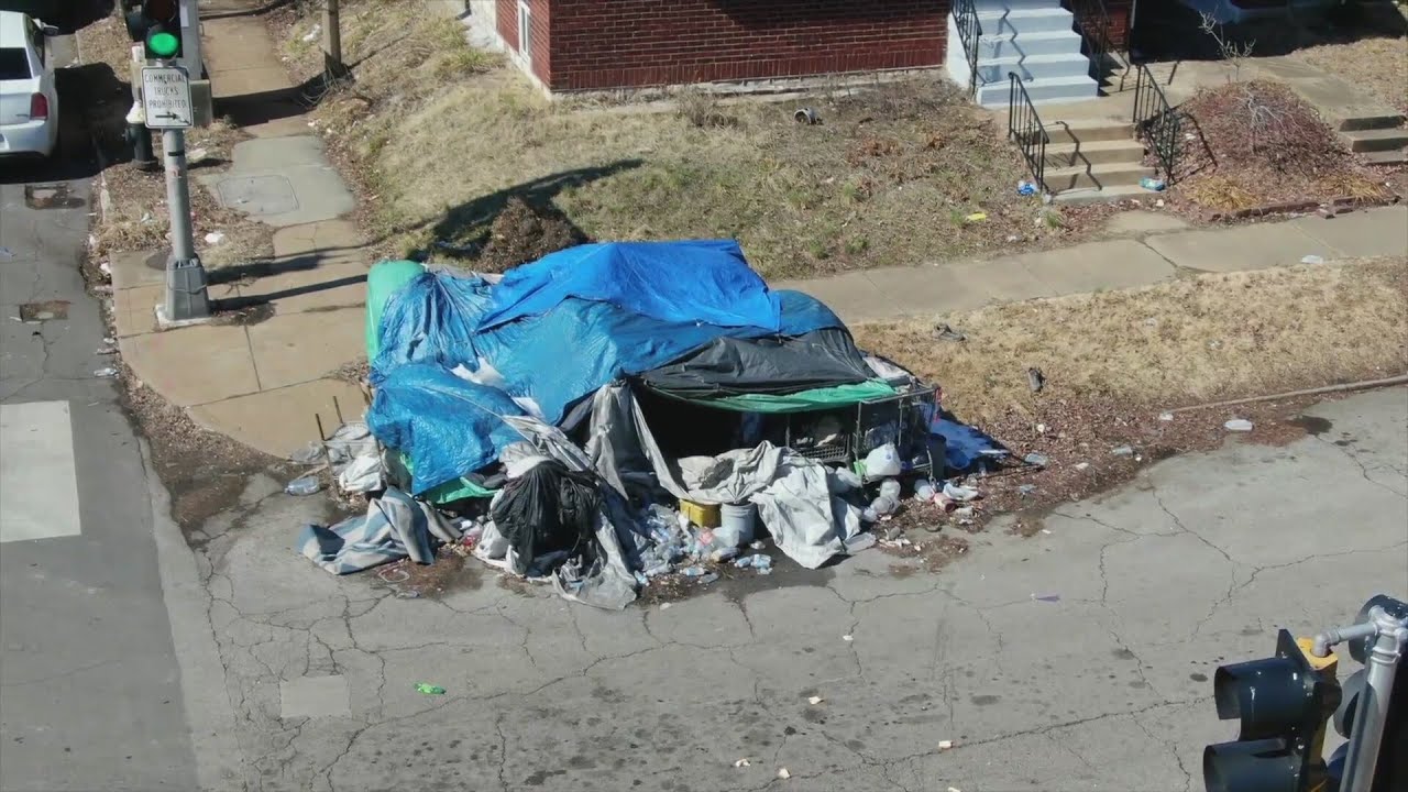 St. Louis homeowners take legal action against squatters