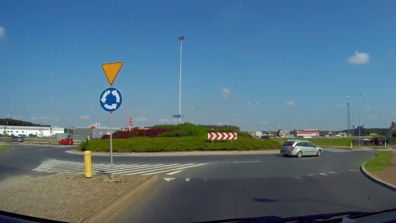 Zaprasza na sezon 4 wyjazd z Polski - Busiarz 124