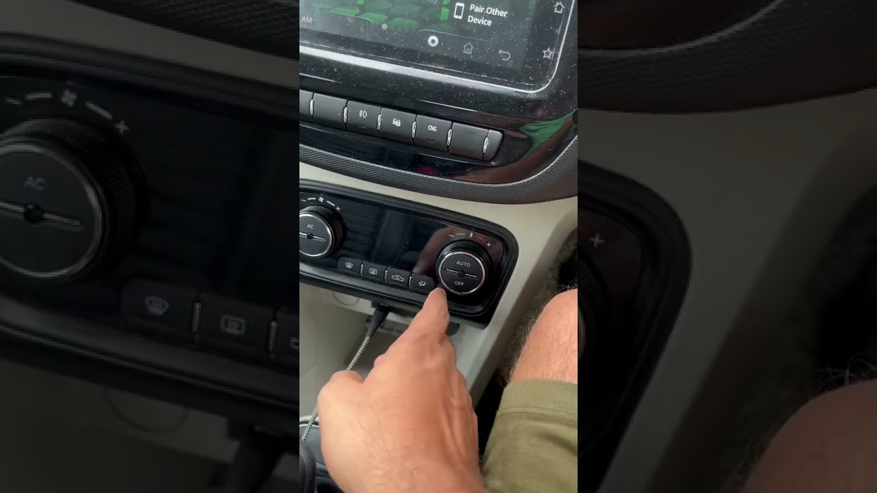How to operate automatic AC in tata tiago CNG 