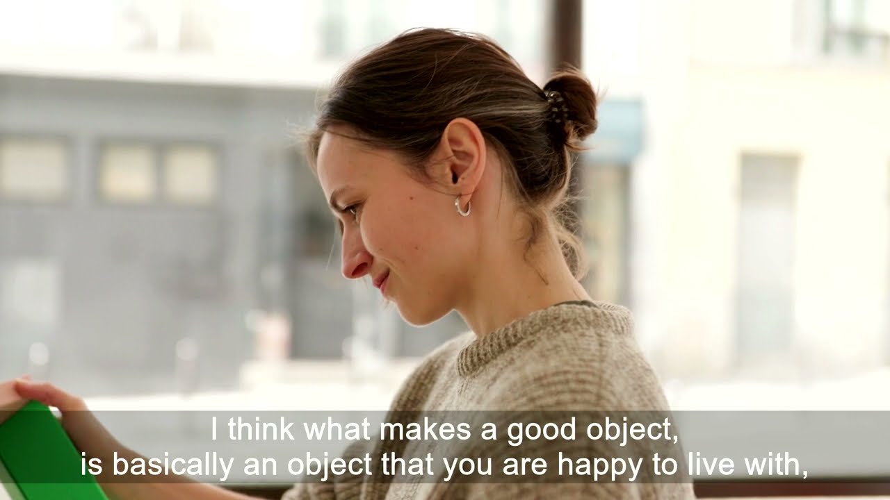 Julie Richoz | Vitra Spiegel | Colour Frame Mirror | smow