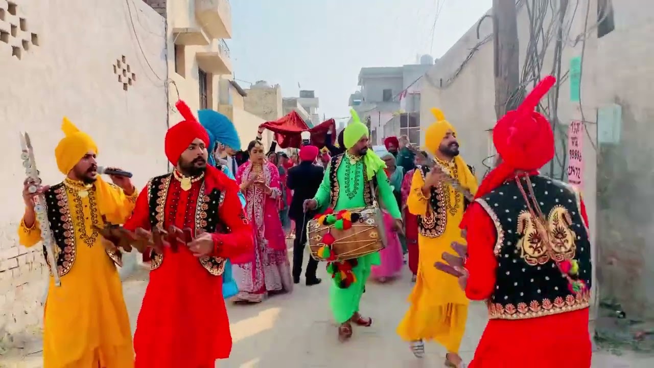 ਕਾਲੀਆ ਐਨਕਾਂ ਲਾ ਕਿ ਕੁੜੀ ਨੇ ਕਰਤੀ ਕਮਾਲ ਪੱਬ ਹੀ ਨੀ ਧਰਤੀ ਤੇ ਲੱਗਦੇ🥰🥰 | 9501370835
