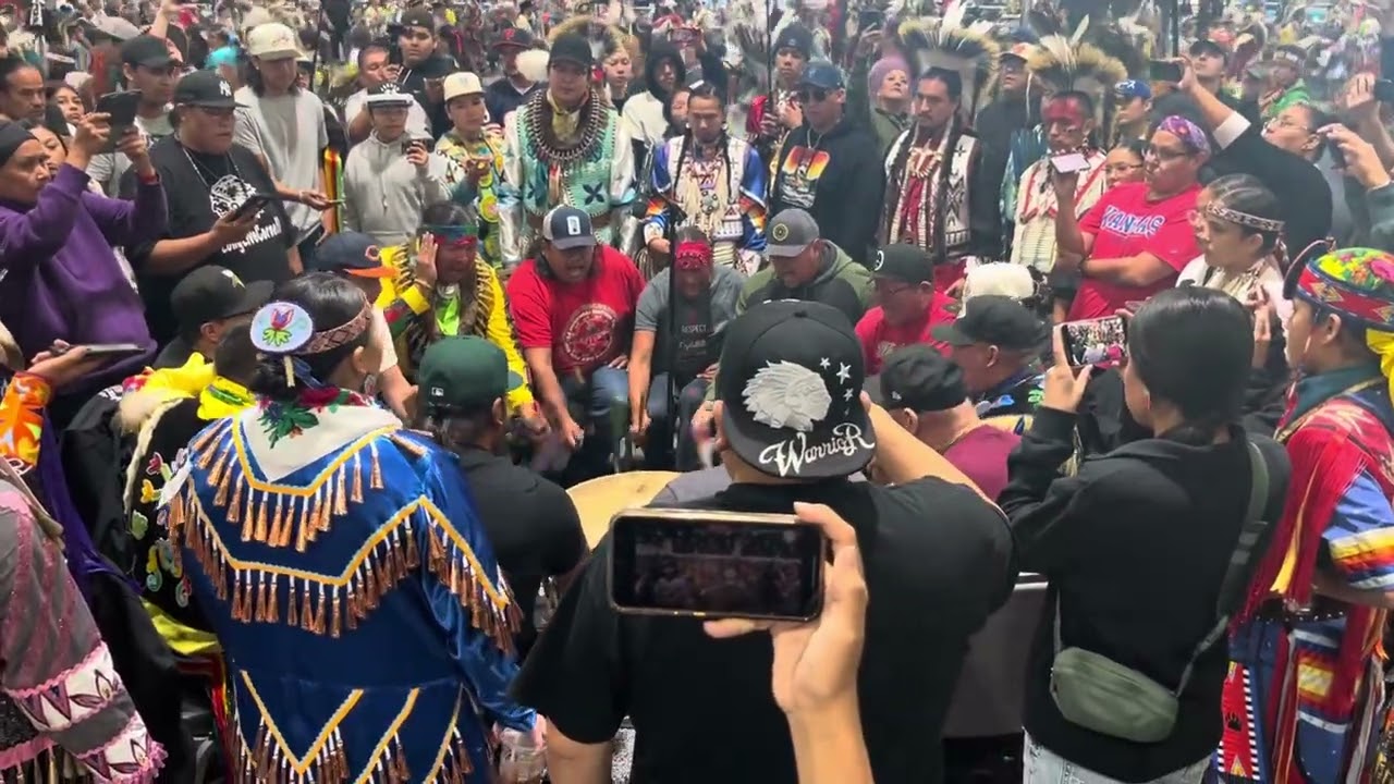 Meskwaki Nation Singers @ Hunting Moon Powwow 2024 Sunday Finals