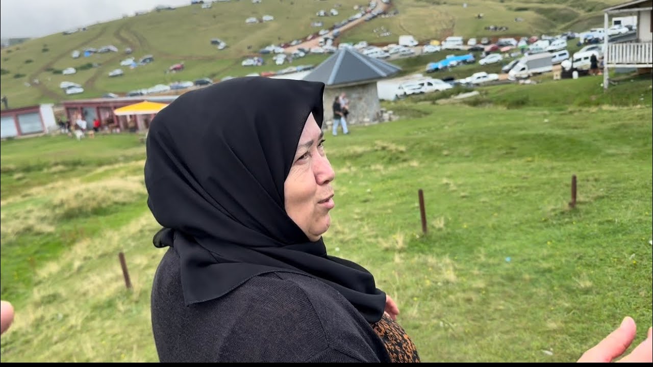 #YAYLA PAZARI#SiSDAGI ÜNLÜ ET KAVURMASI..