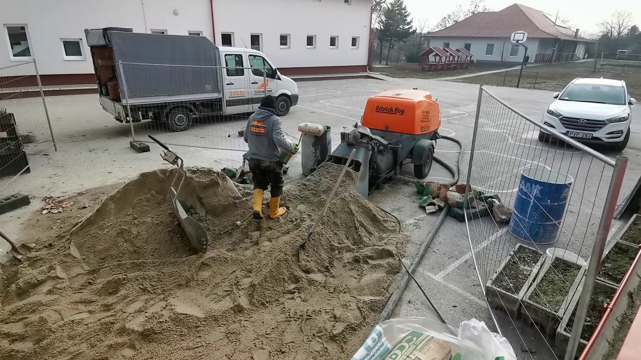 Aljzatbetonozás egy iskola felújításnál