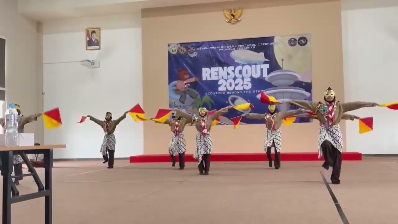 Pramuka SMPI Al Azhar 25 Juara 1 Semaphore Dance Lomba Pramuka di SMA Labschool Cireundeu, Tangsel