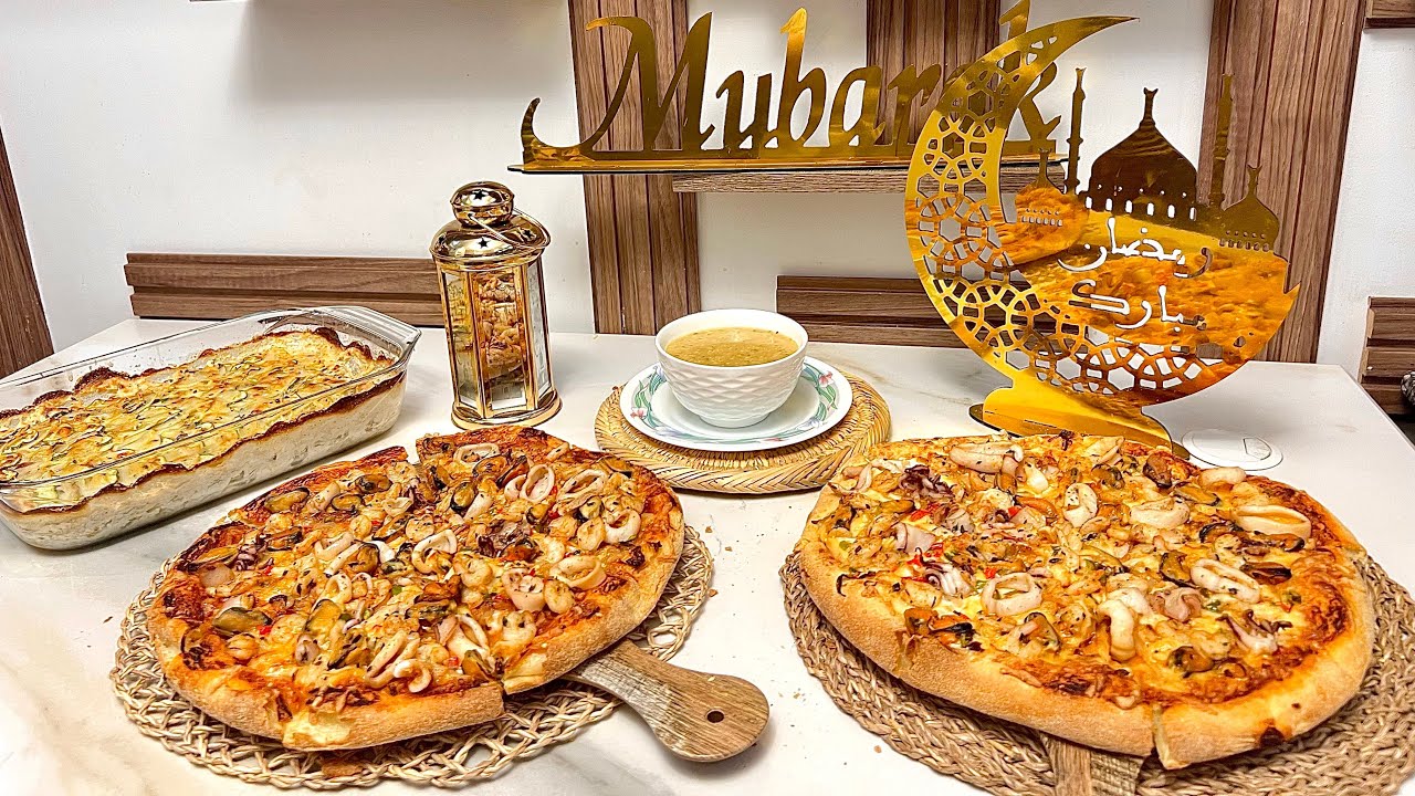 كتجيك عحين البيتزا قاصحة هادي هي الطريقة لي تنجح ليك بدون زبدة أو حليب فيها جميع الاسرار #pizza