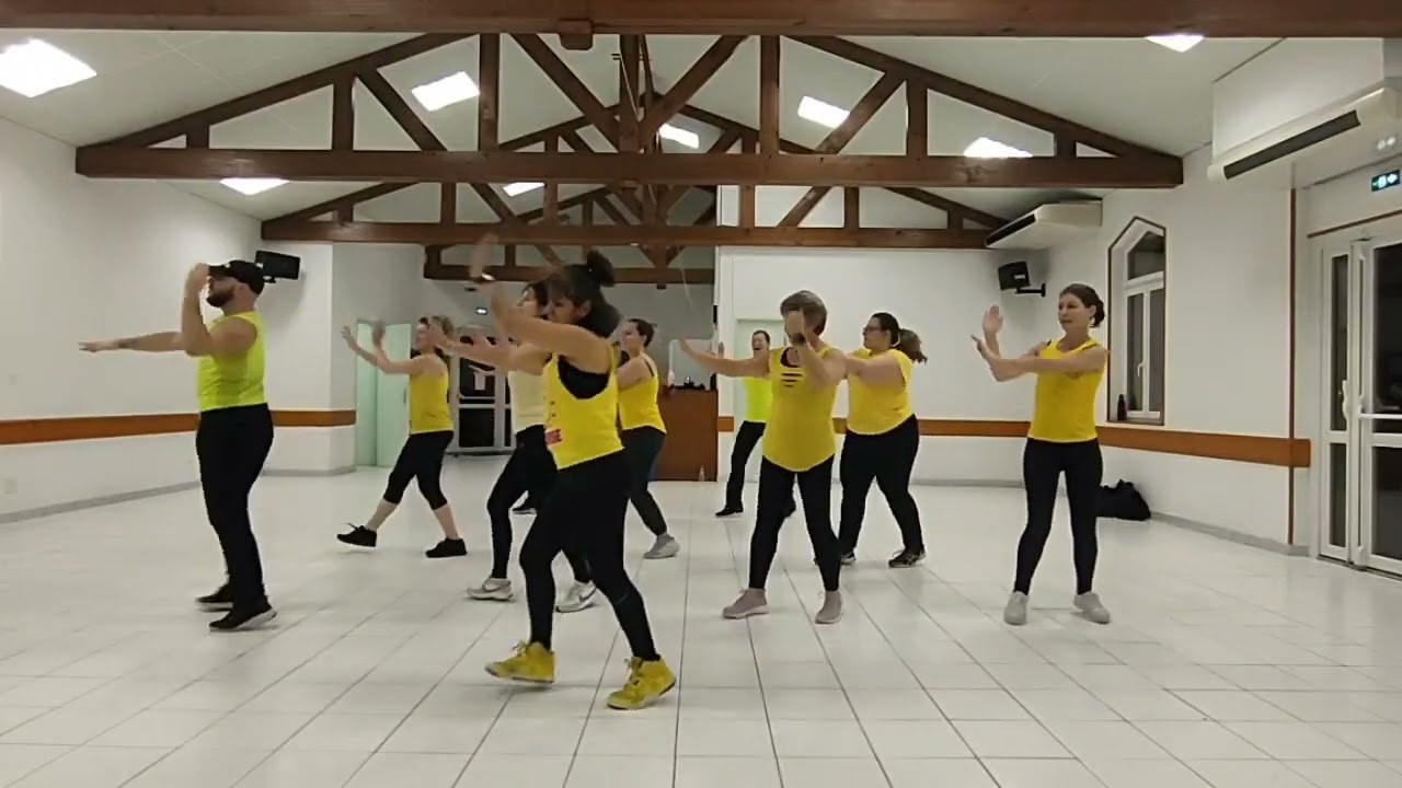 Zumba- Muevense -Salsa- Zin