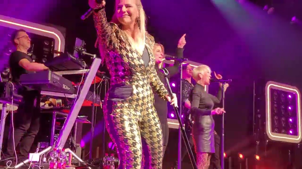 Beatrice Egli & Bunt LIVE & Volles Risiko Tour Siegen 16.10.2023