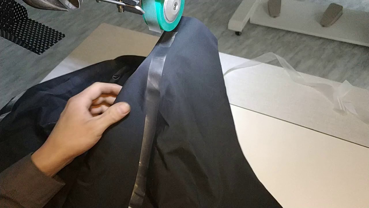 Hot air Raincoat PVC/PU making machine