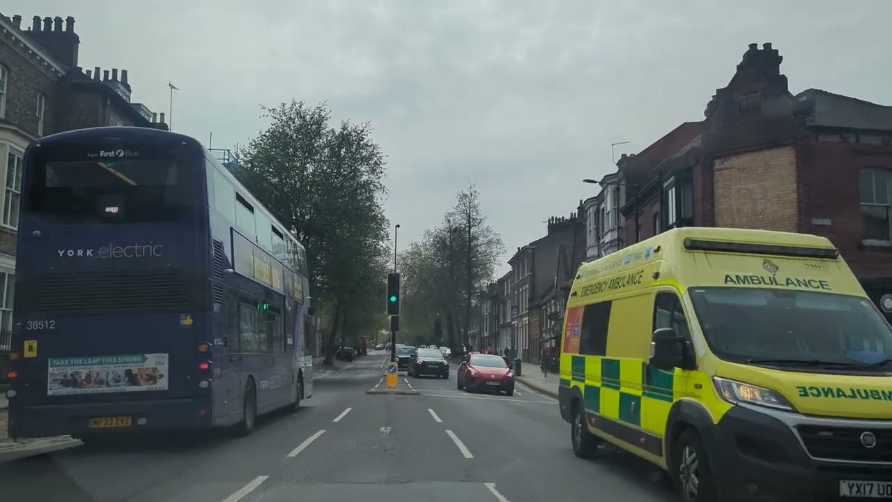 A Lazy Drive through York City Centre and an Escape from the Rat Runs.