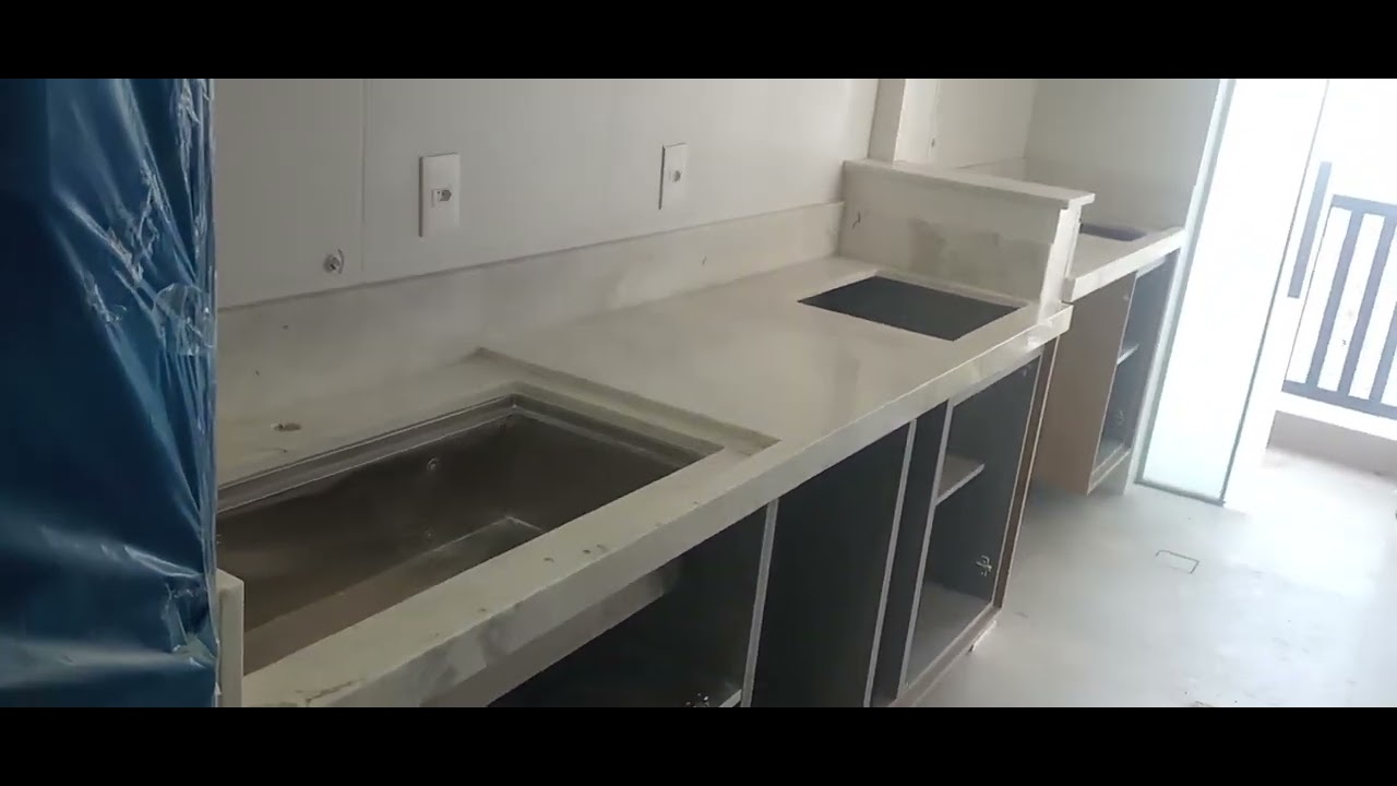 pia cozinha, tanque com espaço pra máquina de lavar bom frontal de 15