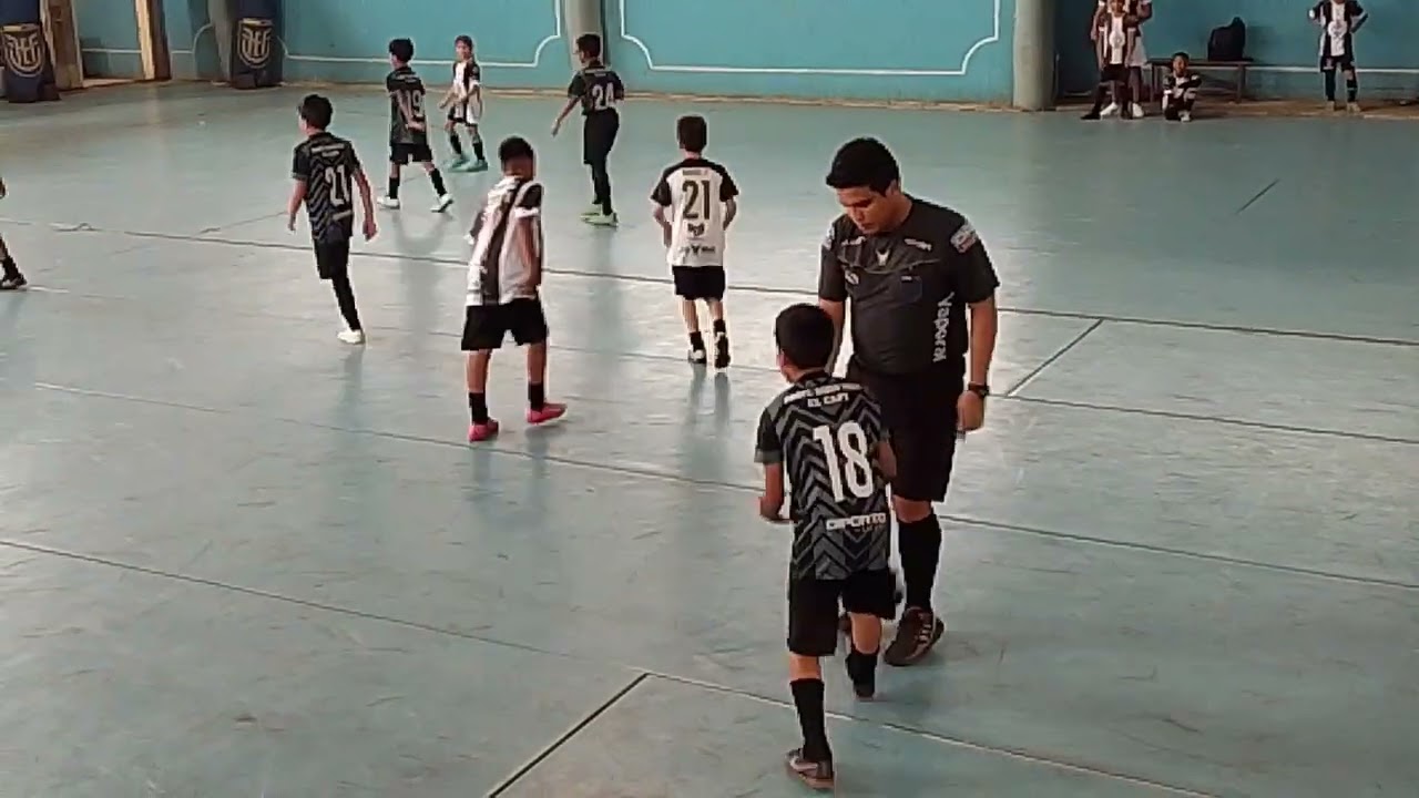Academia Dm10 vs Pumas (CAT. 2014) - Torneo Liga Futsal-leros - 1er tiempo 