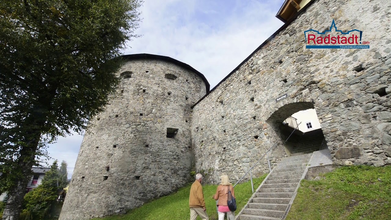 Radstadt mit seiner eindrucksvollen Stadtmauer