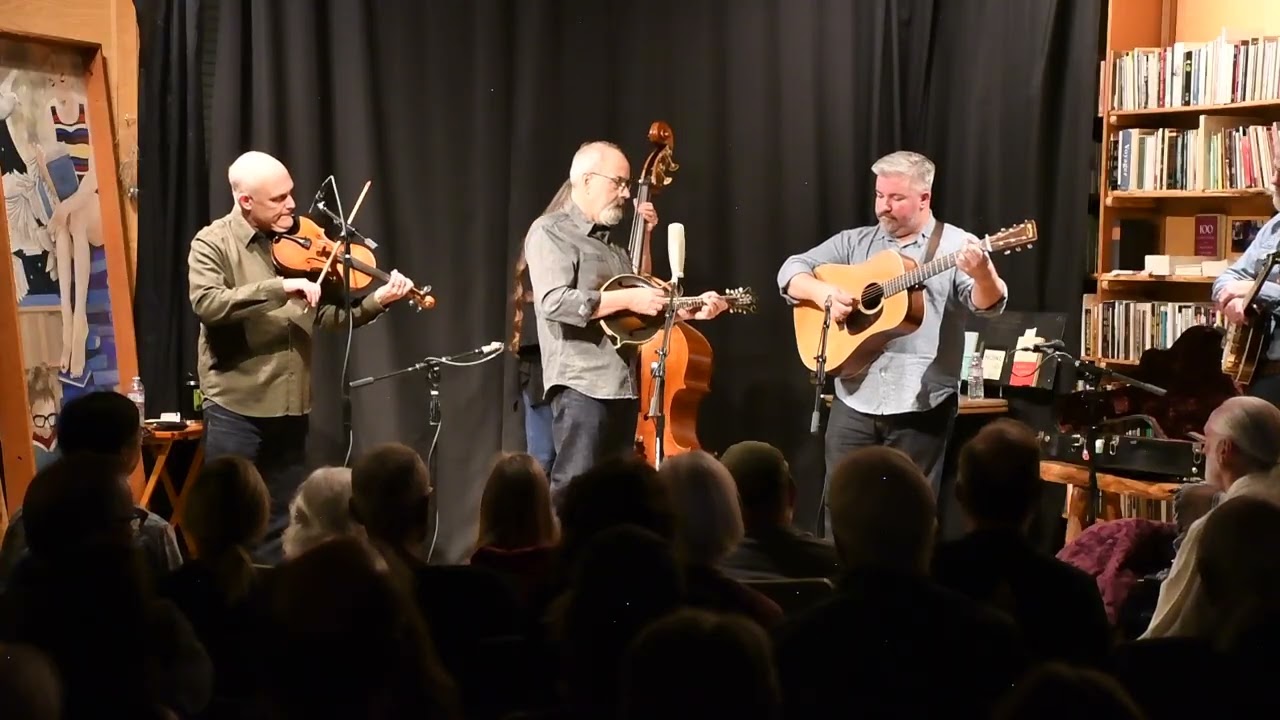 John Reischman and the Jaybirds play Bluegrass Concerto