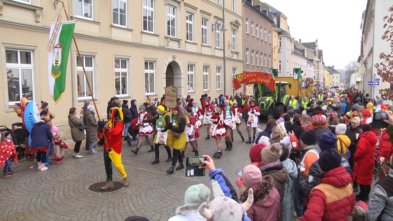 Impressionen vom Faschingsumzug in Lengenfeld