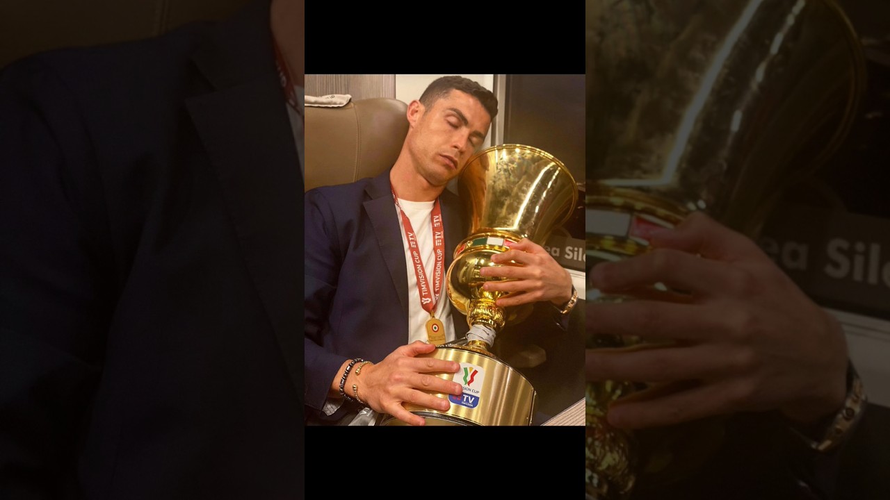 Ronaldo win Trophy 🏆in Juventus #ronaldo #shorts #football #juventus #love