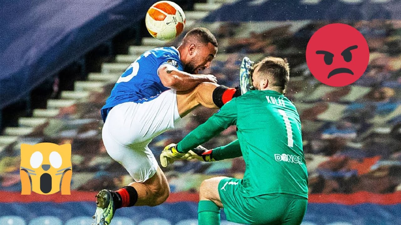 Top 30 MOMENTS WHEN PLAYERS LOSE CONTROL*HD*2021 #Soccer #Fight