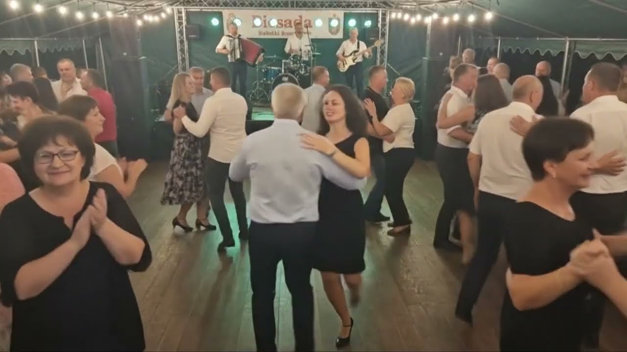 Ta Melodia Wraca Co Wesele – I Za Każdym Razem Parkiet Szaleje .
