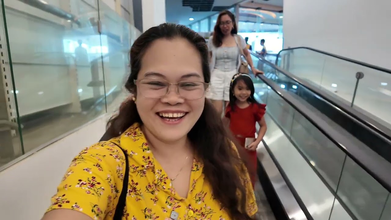 A week in my life: lunch dates, grooming our dog, and no more gala for the rest of the week