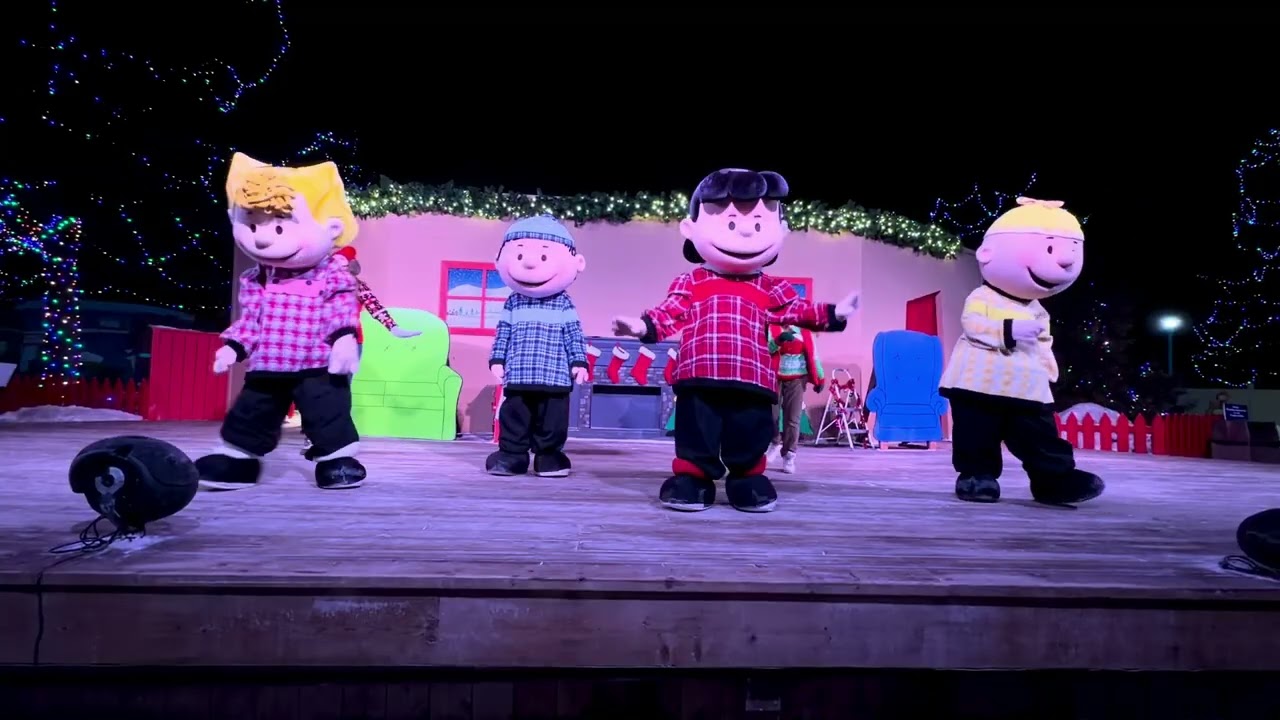 Christmas Camp with Charlie Brown #Wonderland #Christmas #2026 #Snoopy