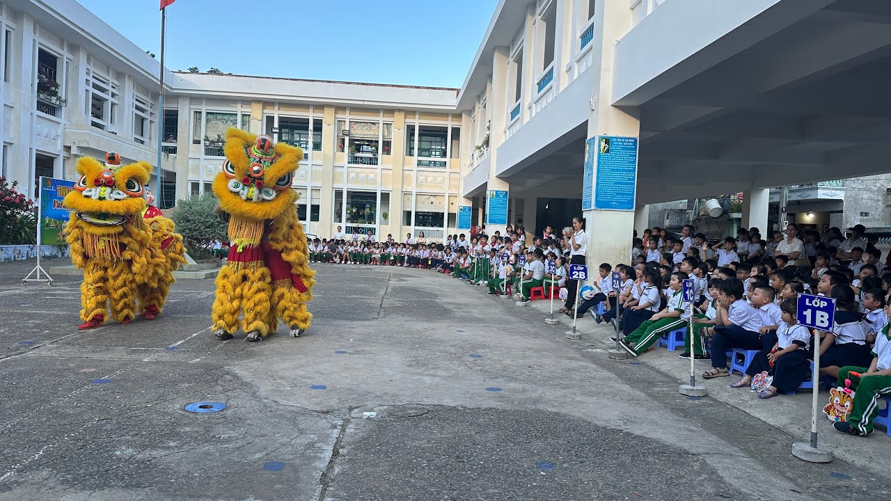 Trung thu Trường Tiểu học Lạc Đạo - Phan Thiết