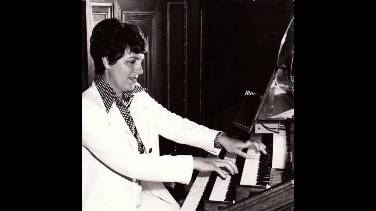 Odile PIERRE joue le Prélude et Fugue en si majeur Op. 7 n° 1 de Marcel DUPRE