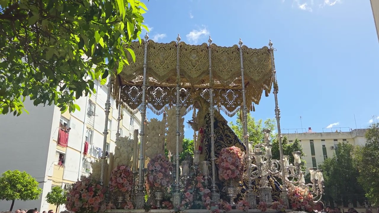 Entrada Virgen del Rosario de la Hdad. del Polígono San Pablo de Sevilla 2025