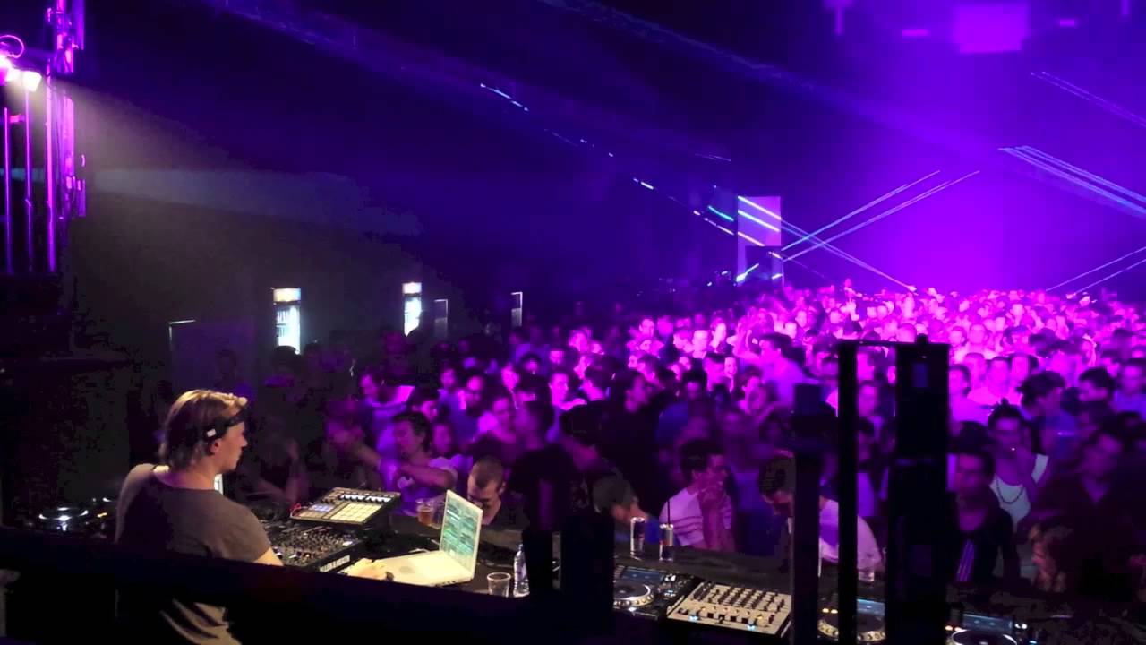 Alex Bau @ ADE Sleaze showcase - Schwung Night - Amsterdam