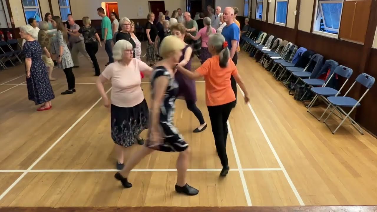 The Ferry Louper - Scottish Country Dance