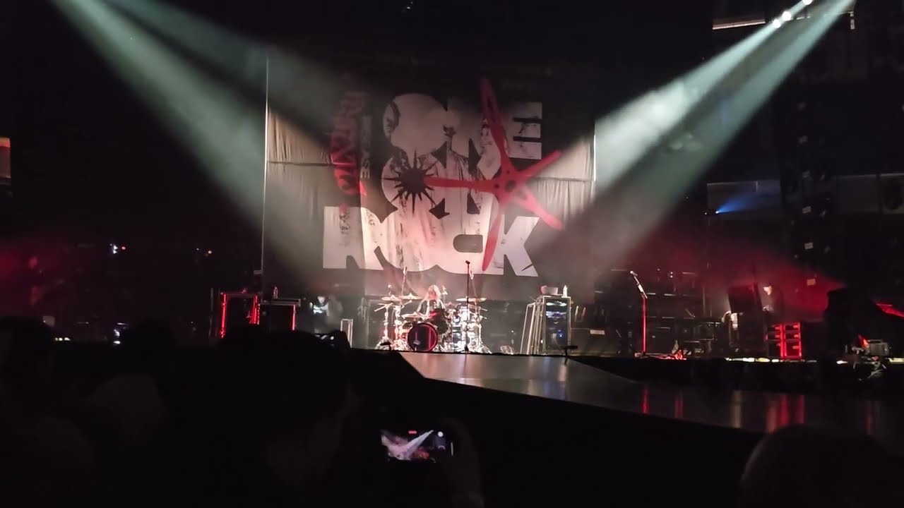 One Ok Rock in Austin song Save Yourself