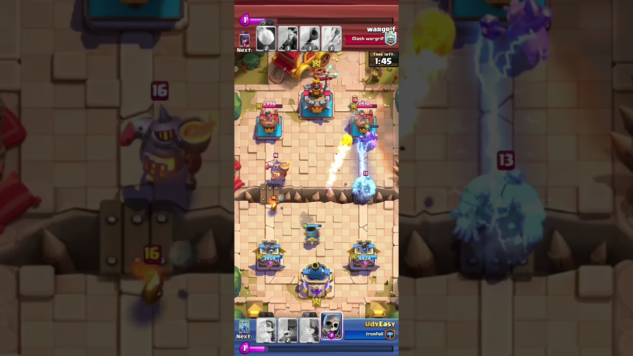 Clash Royale | GoblinWho? Hog + Wall Breakers Chip Win 