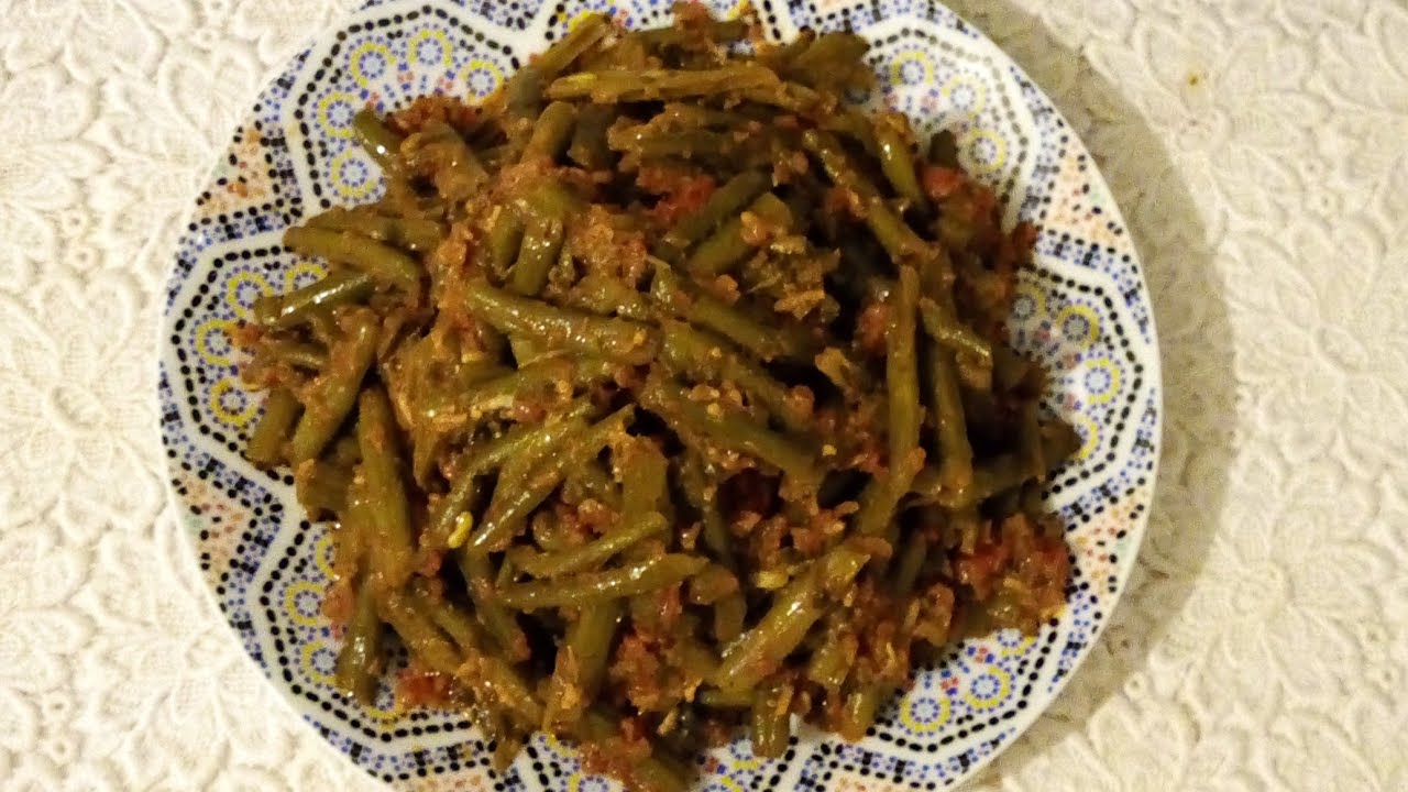 طريقة تحضير اللوبيا الخضراء مشرملة بمداق روعة 👌😋👍