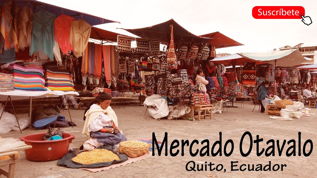 Mercado Artesanal OTAVALO quito ECUADOR walking tour CAMINANDO