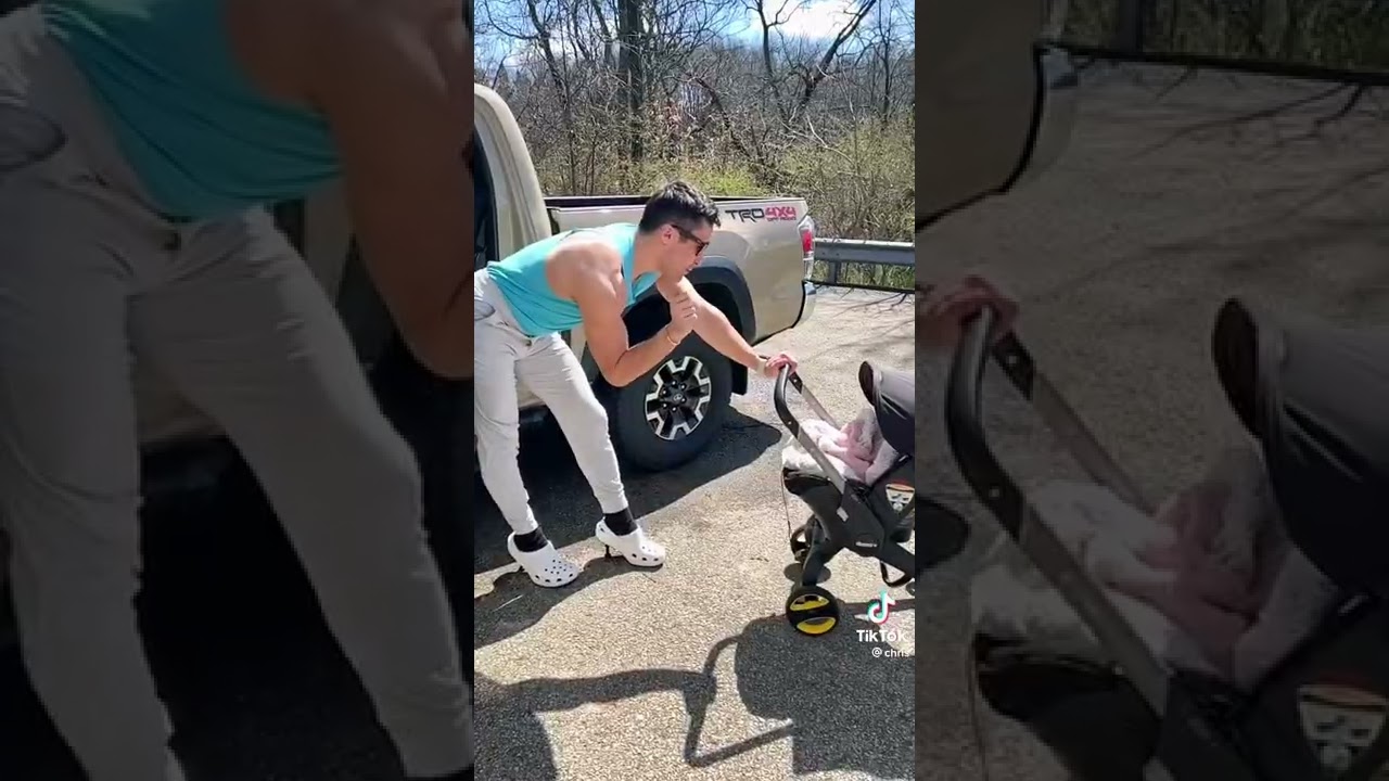 when the gay uncle pulls up to 👶sit