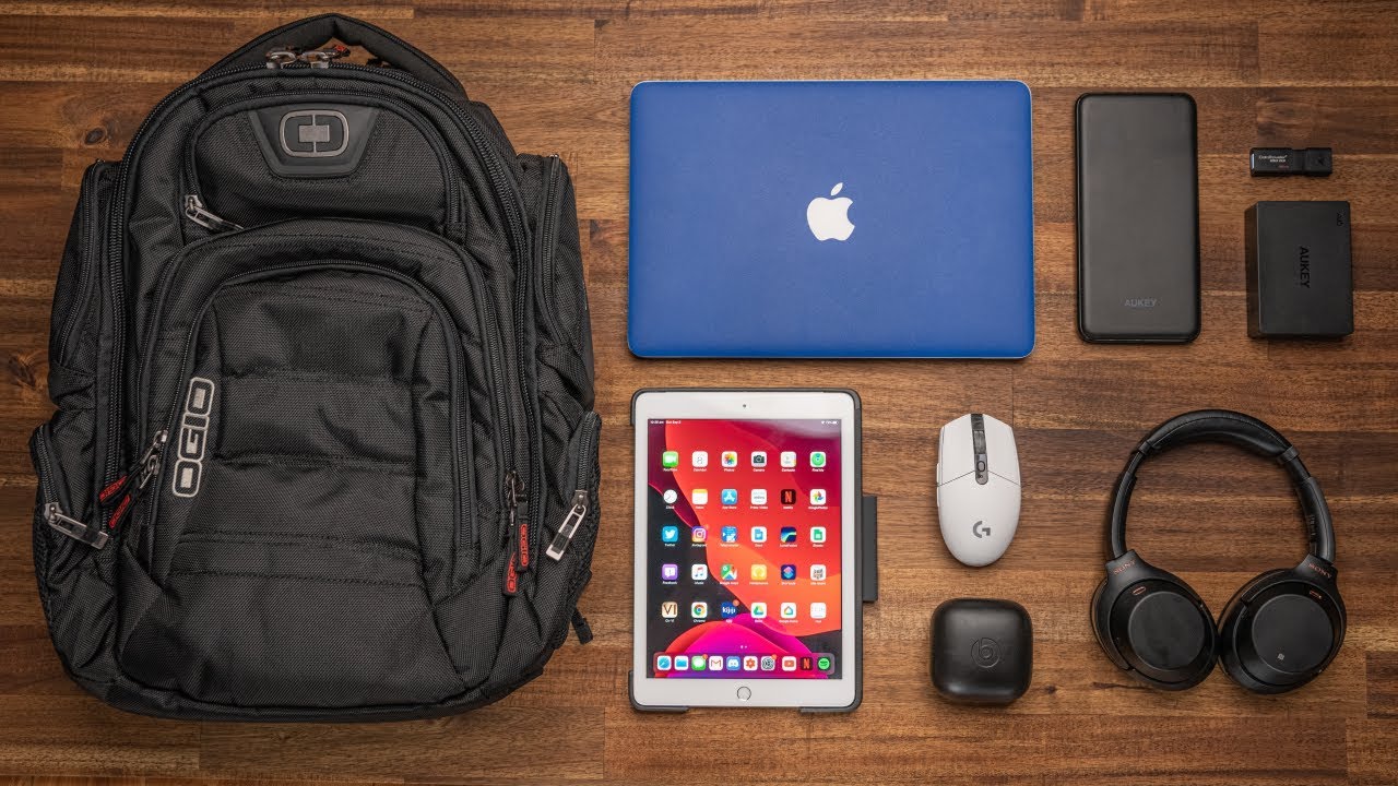 What's in my Tech Travel Bag? (2019 Edition)