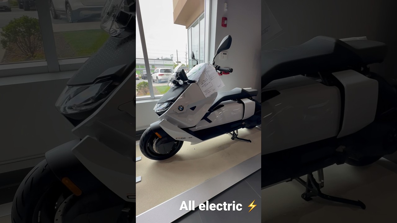 BMW All Electric Scooter | Best for summer city rides | BMW CE -04