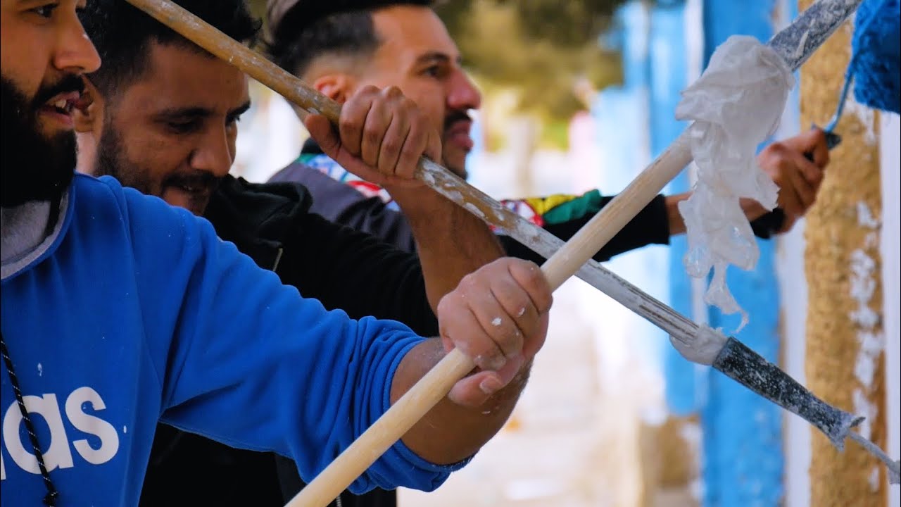 حملة نظافة كبيرة في حي بلهواري