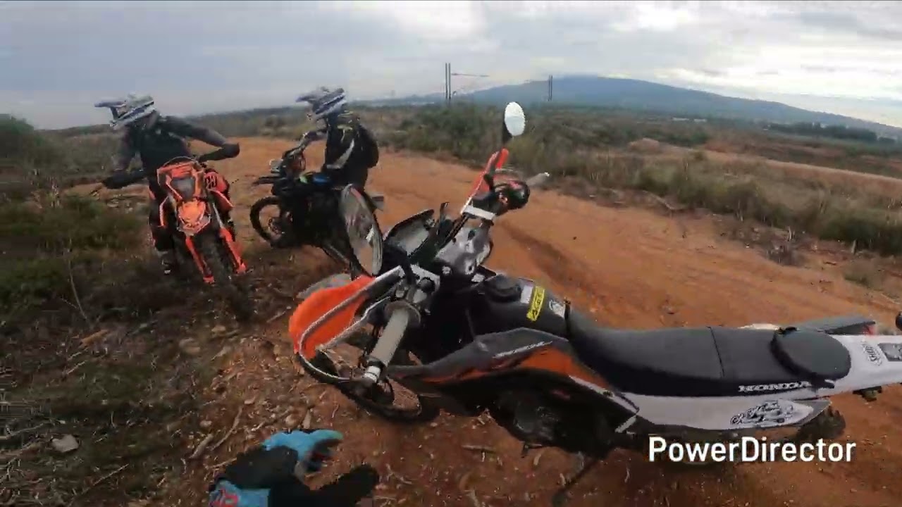 CRF300L  εντουρο Βαρυμπόμπη 